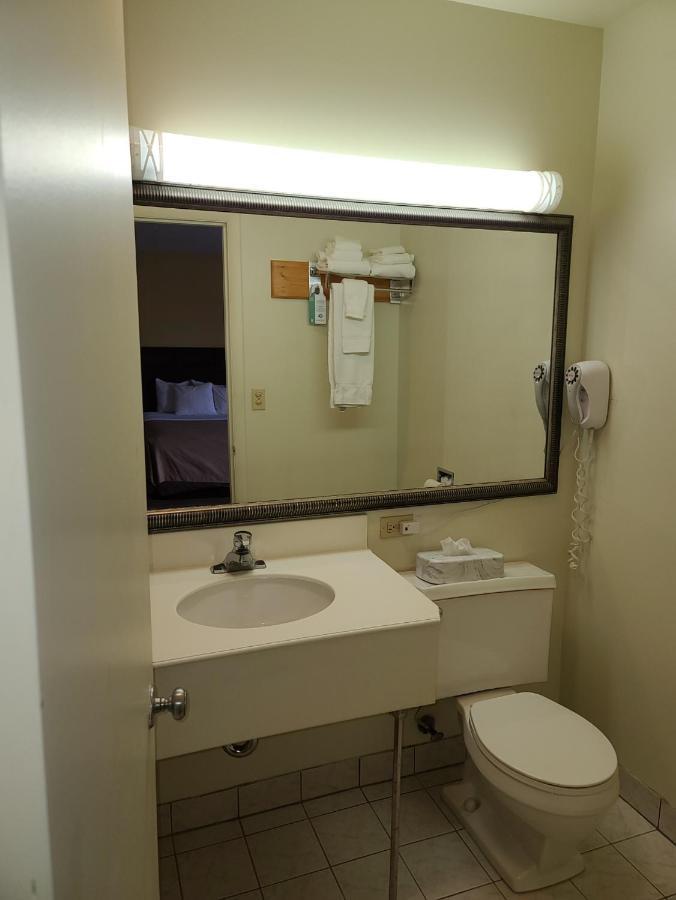 Budget Inn - Farmington Ngoại thất bức ảnh